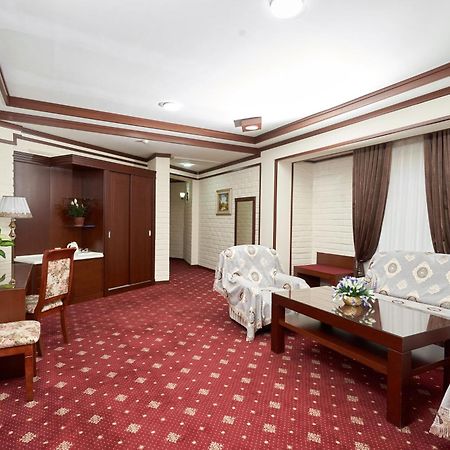 Hotel Rakat Plaza Taskent Exterior foto